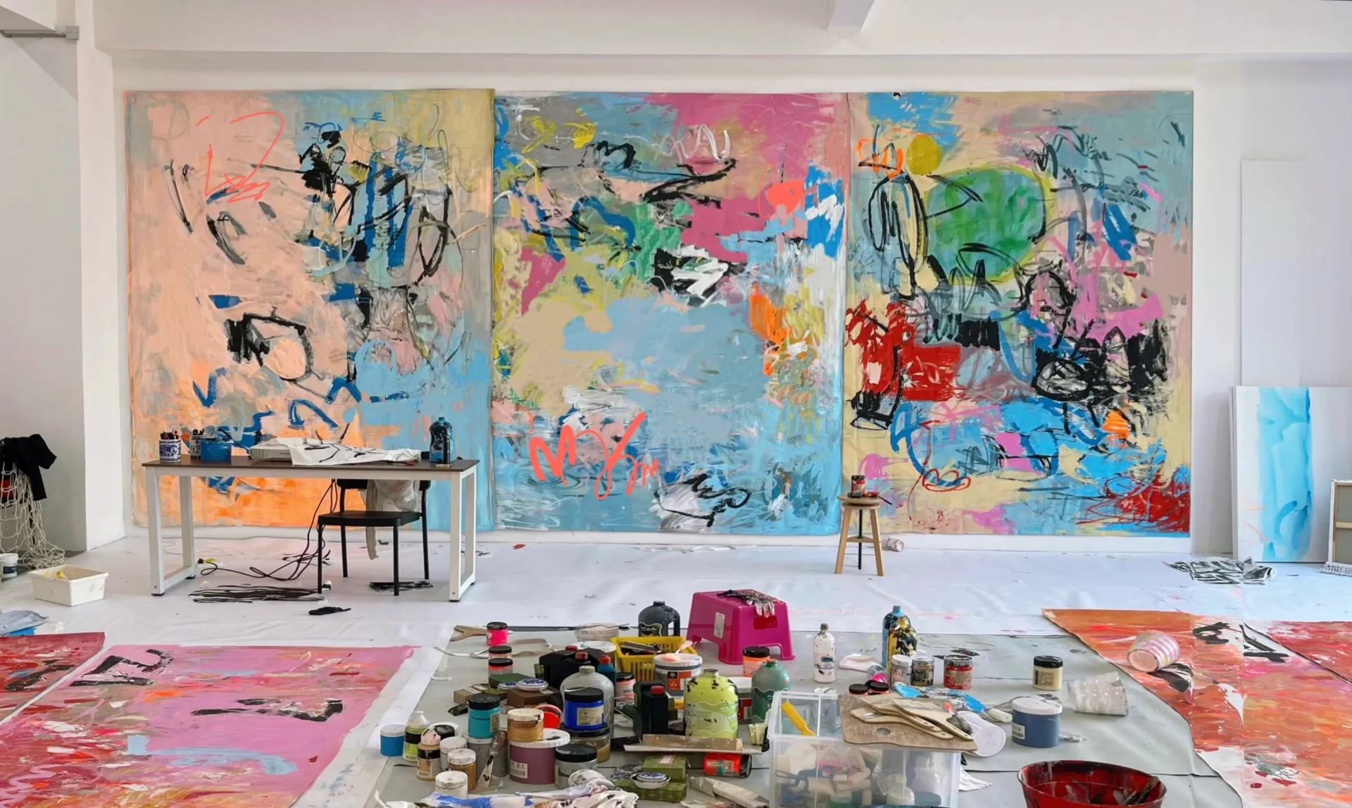 During the process, Canal Cheong Jagerroos studio view (2025). Photo courtesy of the artist