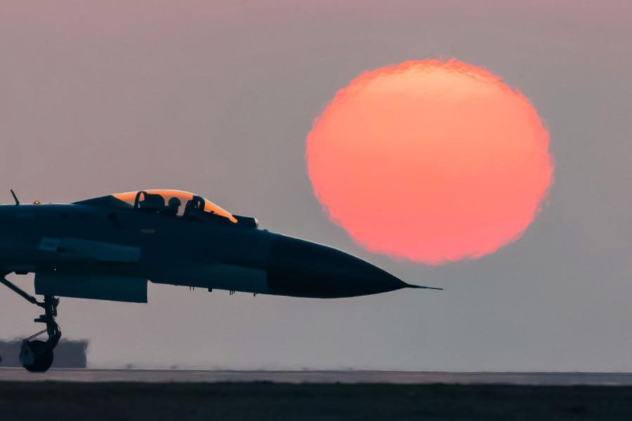 Chinese-J-11-fighter-jet-2