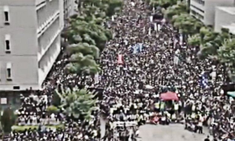 Hong Kong students boycott classes