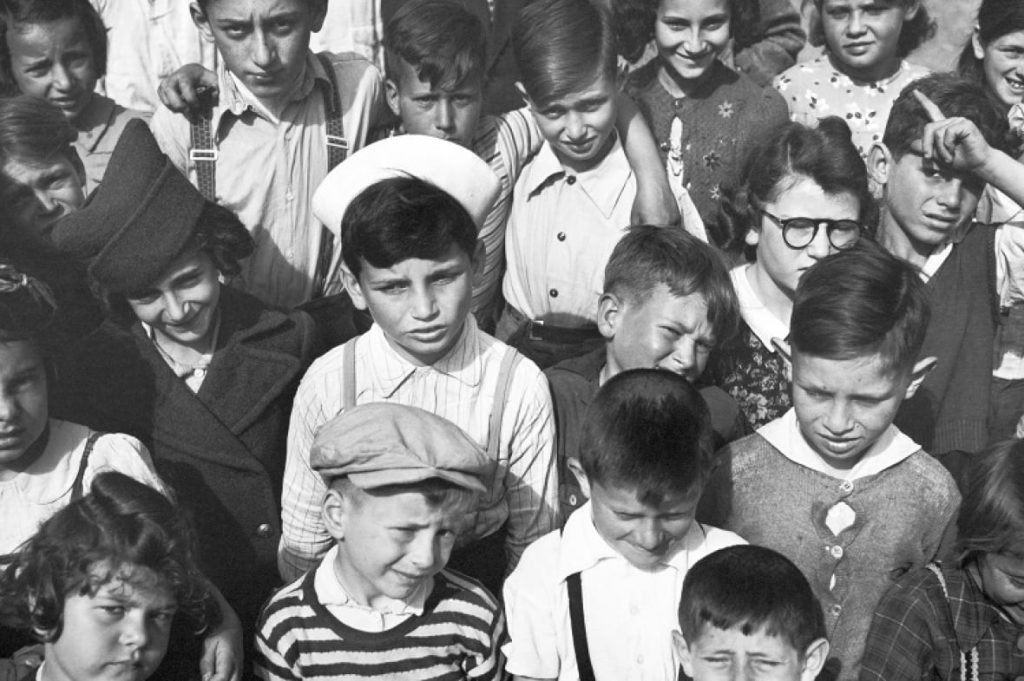 Many children of Jewish refugees were born in China. All of these children knew how to speak German and English, but few learned Chinese. (Arthur Rothstein)