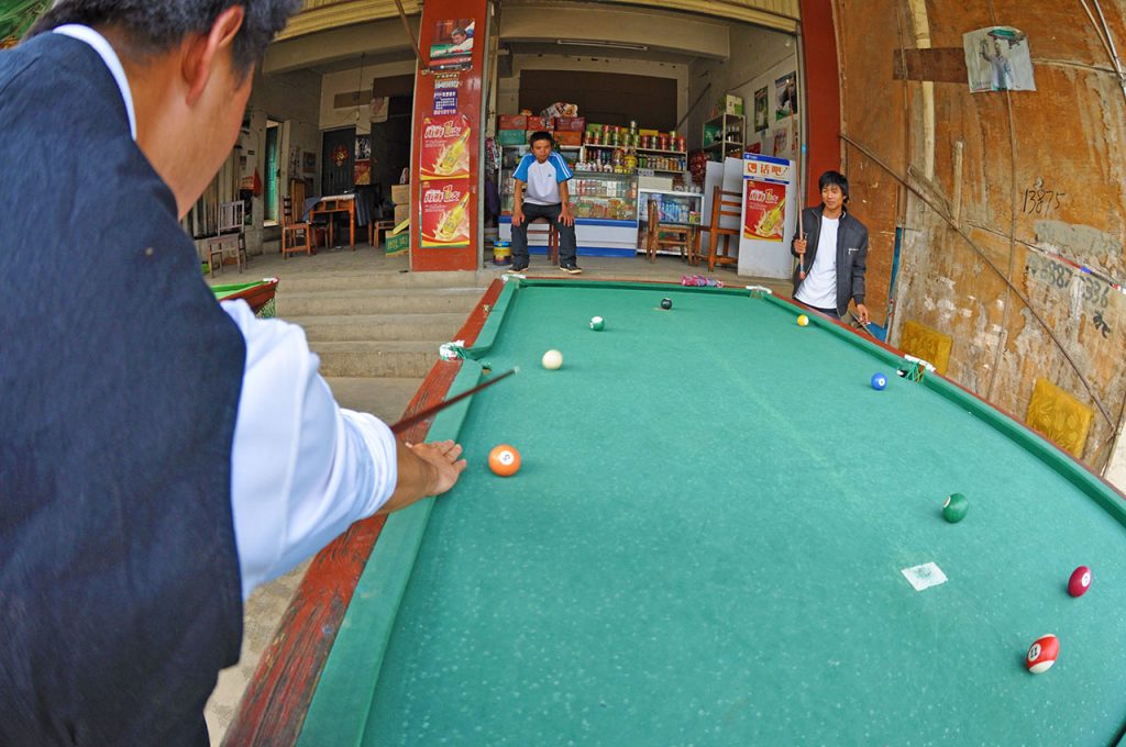 snooker-chinese-urban-village-kunming