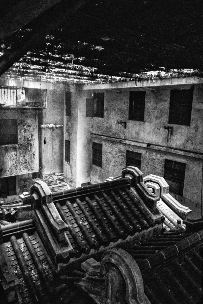 Yamen Complex at centre of Kowloon Walled City_HK_1991