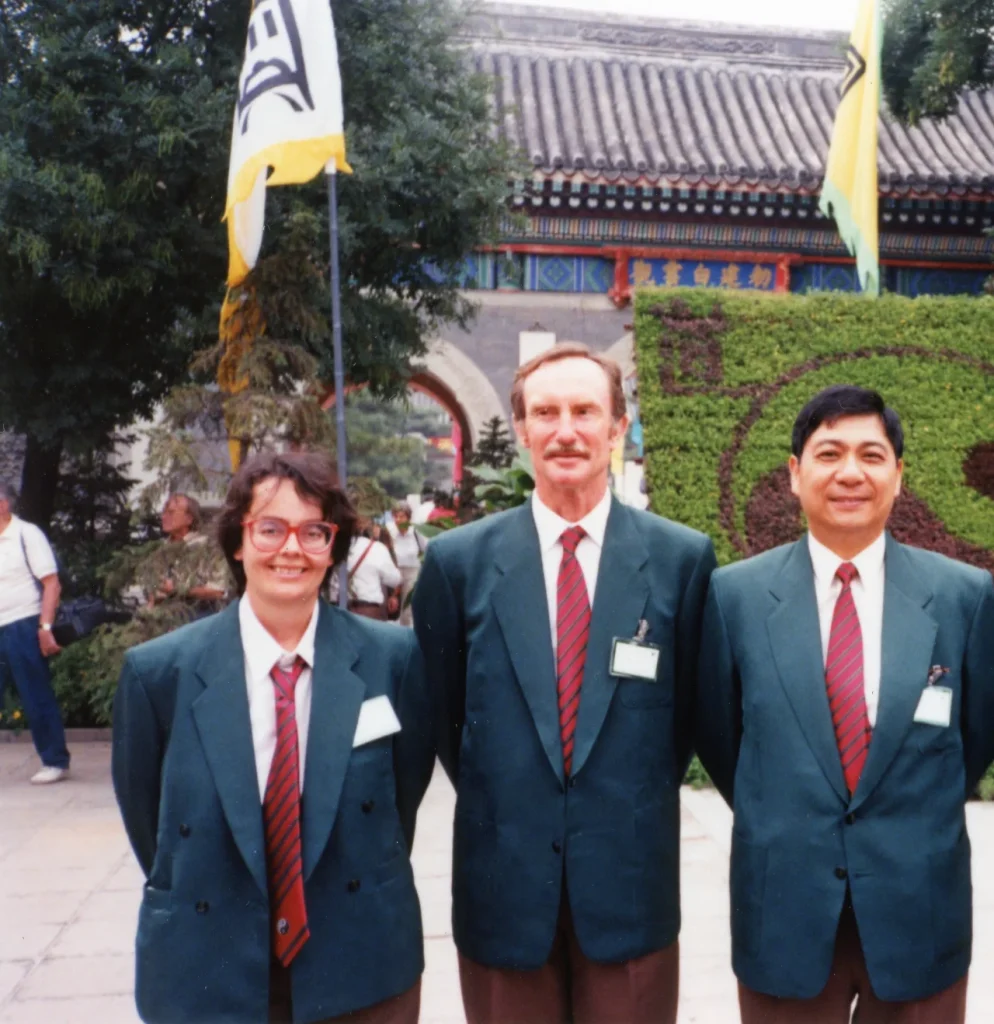 Debra Liu on the left - part of the Qingsong Guan delegation at the Luotian Dajiao, Beijing Baiyunguan, 1993