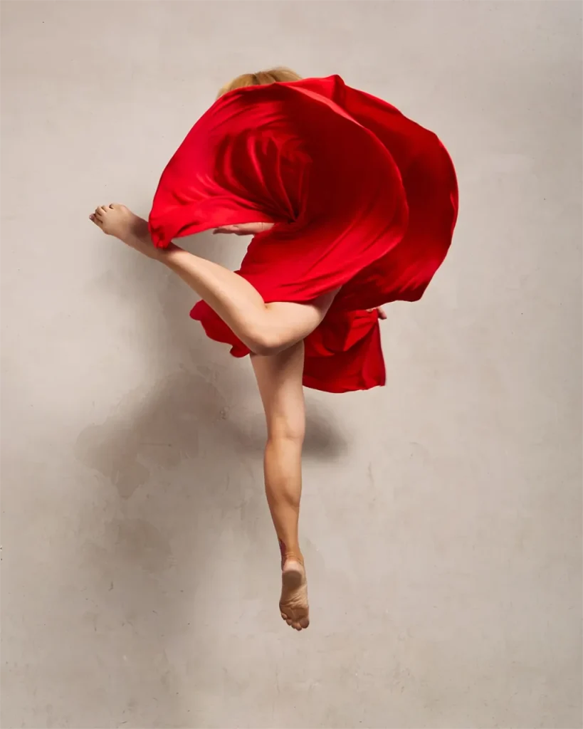 5. NuWa (女媧)_Choreographer Jessica Chen_Dancer Chieh Hsiung_photographer Vanessa Gonzalez-Bunster_2