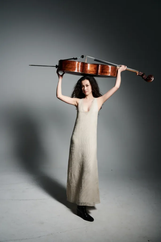 cellist lila