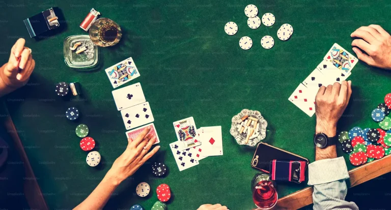 Which crypto casino lets you check the odds yourself and pays with no ID